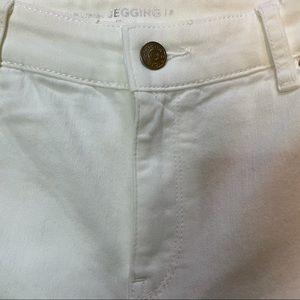 Chicos The Platinum Jegging White Size 2